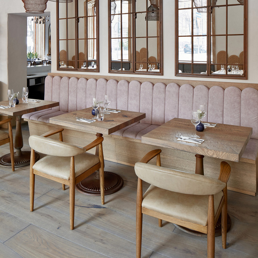 Designed by London-based Studio Caché, the restaurant demonstrates a refined sense of aesthetics inspired by the Baltic Sea coast.